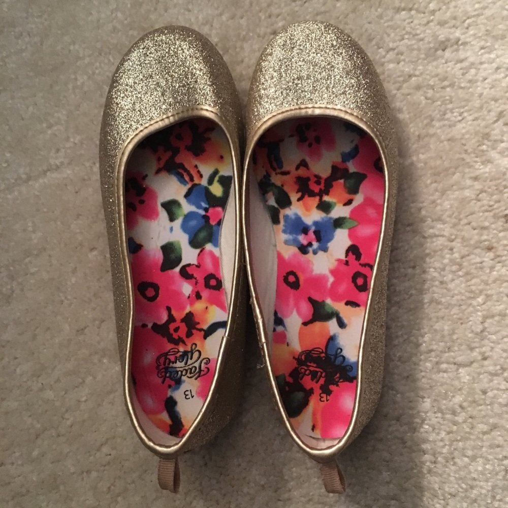 Little Girls Gold Flats